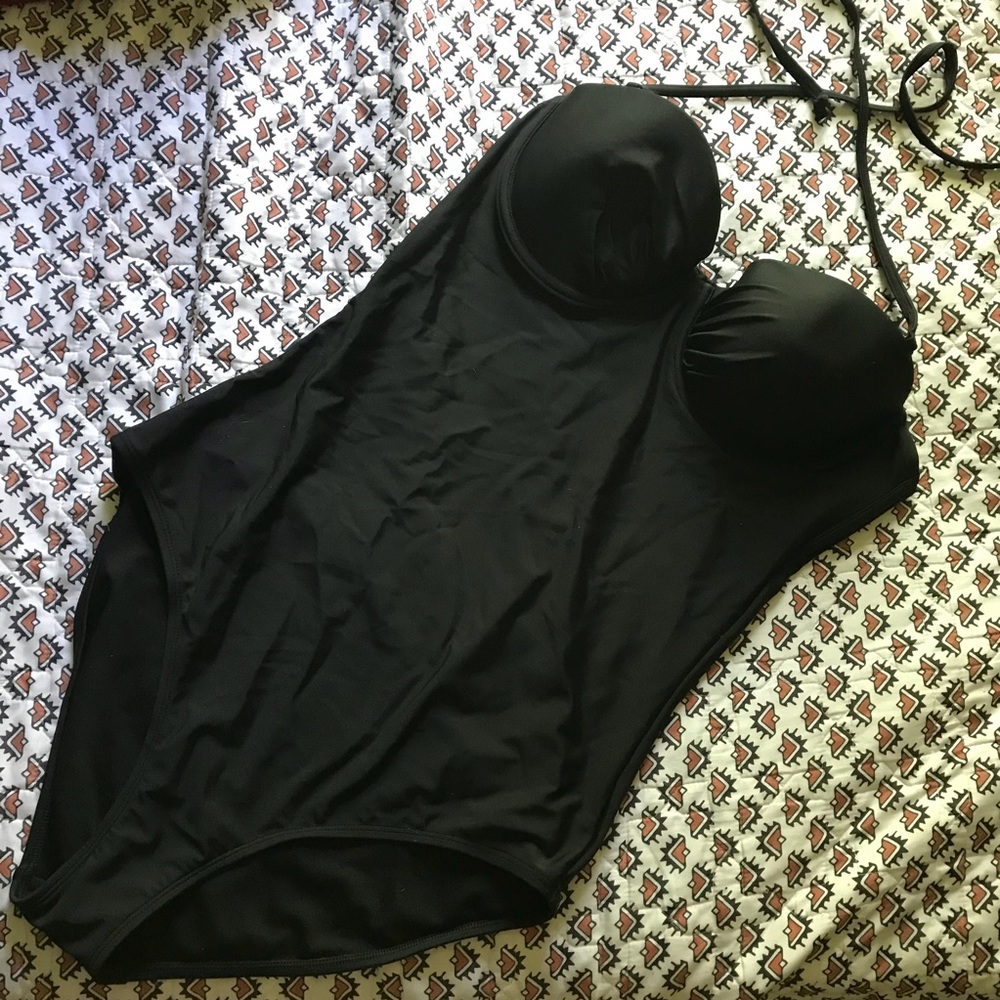 Bombshell One-Piece Black Bathing suit